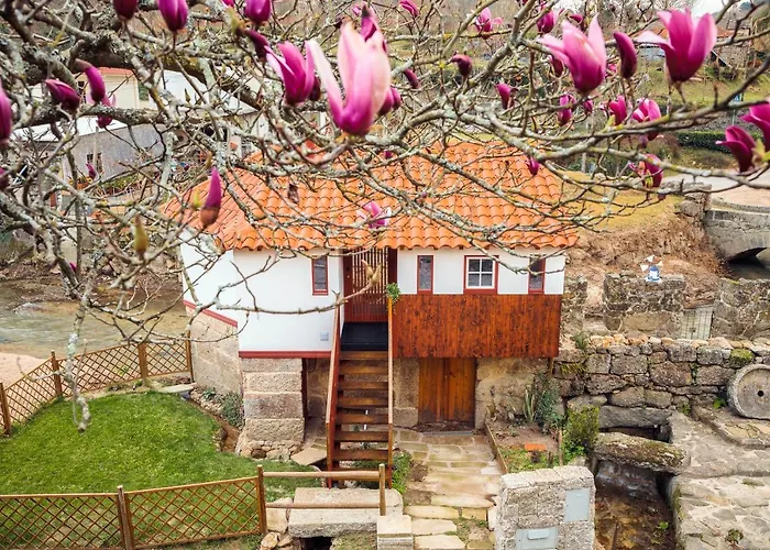 Refugio House Natura Moinho De Agua - Eco House Guimarães