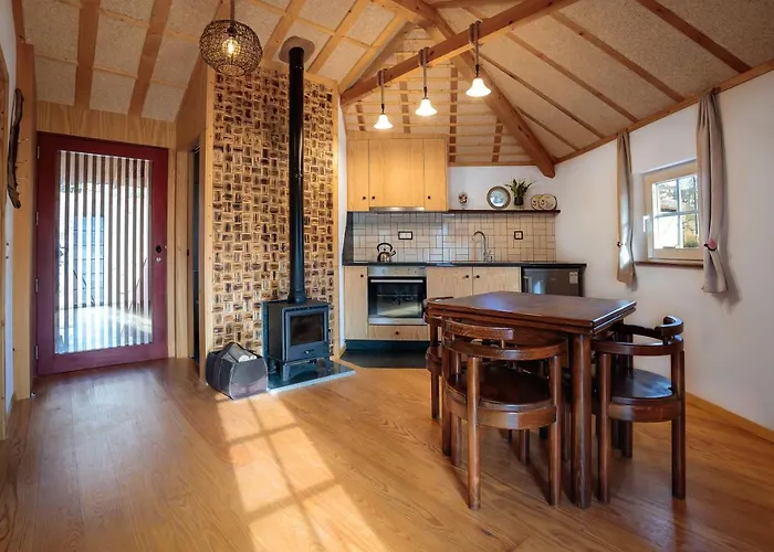 Feriehus Refugio House Natura Moinho De Agua - Eco House Guimarães